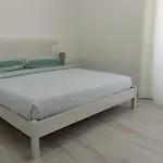 La Fontana Apartment *