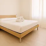 La Fontana Apartment *
